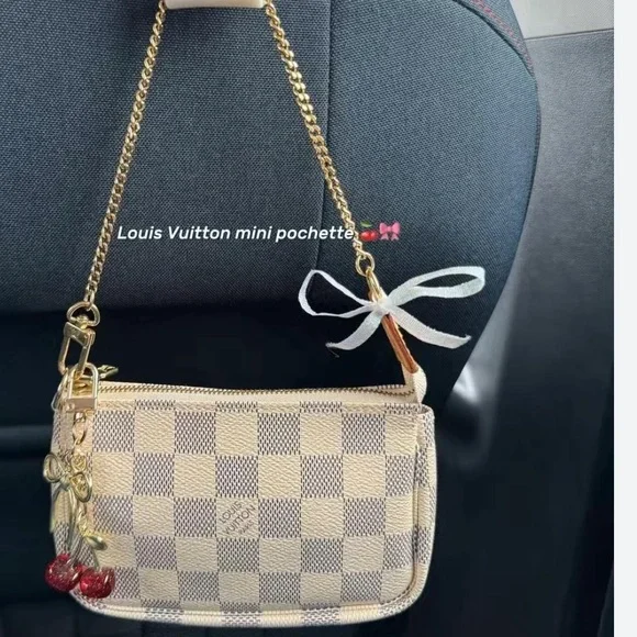 ✨Louis Vuitton Damier Azur Mini Pochette - Picture 14 of 16